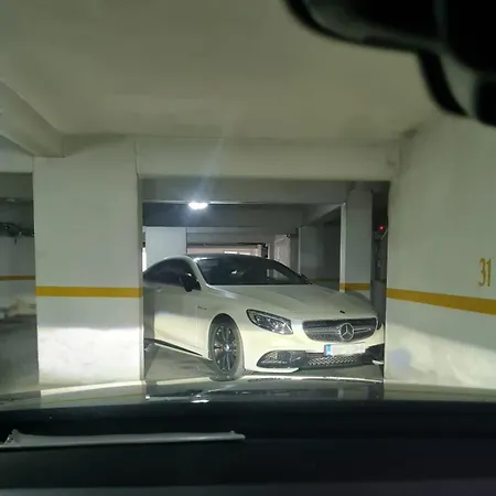 The Episode - Jacuzzi Penthouses