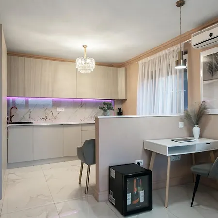 Apartman The Episode - Jacuzzi Penthouses *