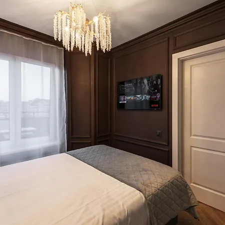 Apartment The Episode - Jacuzzi Penthouses
