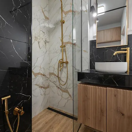Apartment The Episode - Jacuzzi Penthouses *