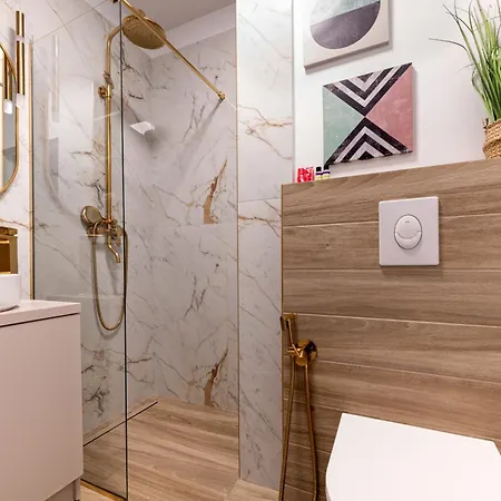 The Episode - Jacuzzi Penthouses Lägenhet *